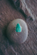Load image into Gallery viewer, Old Timey Ring -- Damale Turquoise -- Size 7