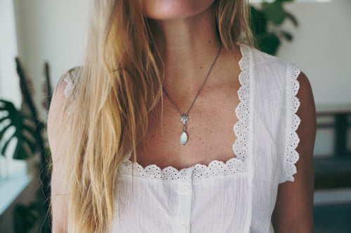 Petal Necklace -- Aquamarine