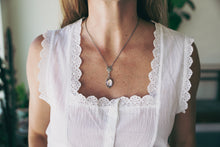 Load image into Gallery viewer, Petal Necklace -- Ametrine