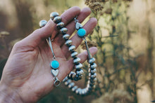 Load image into Gallery viewer, Benchbead Necklace -- Ithaca Turquoise