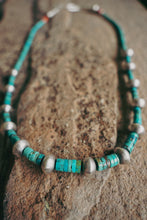 Load image into Gallery viewer, Beadstrand -- Spiny Oyster, Turquoise and Benchbeads