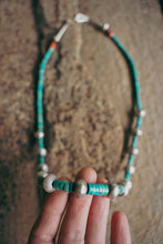 Load image into Gallery viewer, Beadstrand -- Spiny Oyster, Turquoise and Benchbeads