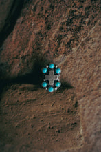 Load image into Gallery viewer, Ornate Ring -- Kingman Turquoise -- Size 7