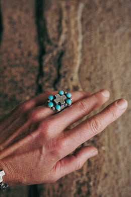 Ornate Ring -- Kingman Turquoise -- Size 7