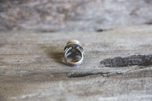 Load image into Gallery viewer, Standing Stone to Stone Ring -- Size 7