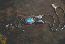 Load image into Gallery viewer, Echo of Flight Lariat Necklace -- Desert Web Turquoise