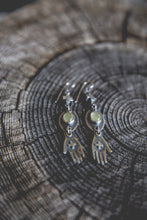 Load image into Gallery viewer, Vocation Earrings