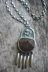 Sage Runner Necklace