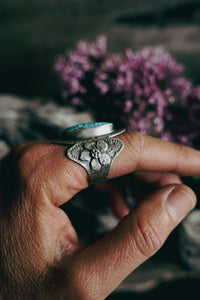 Apple Blossom Ring -- Kingman Turquoise -- Size 9.5