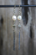 Load image into Gallery viewer, Shine Earrings -- Pearl